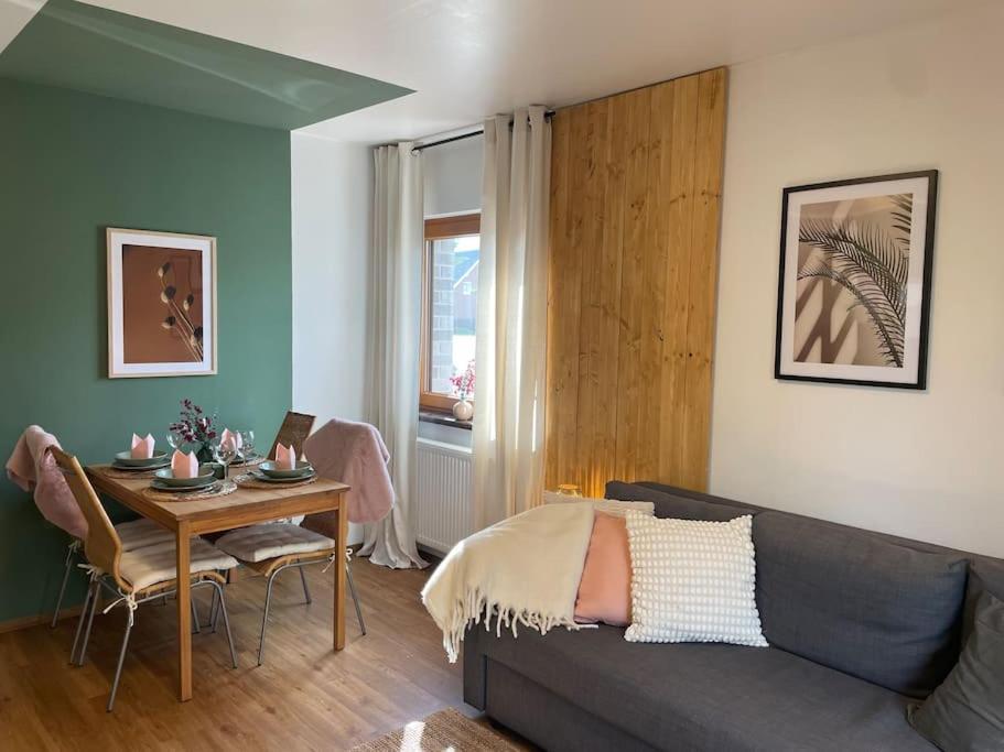 Verl Cozy Wilkipartment Bis 4 Pers - Hund - Netflix - Wlan - Wintergarten - Coffeebar - Popcorn מראה חיצוני תמונה
